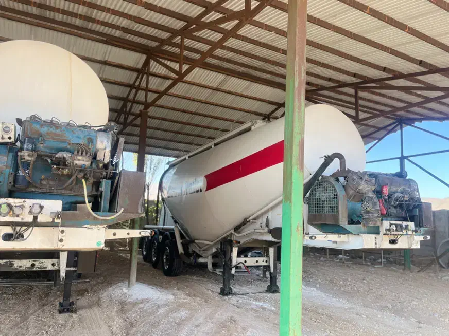 بونکر سیمان اروم تریلر|خودرو سنگین|فیروزکوه, |دیوار