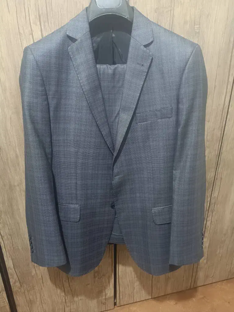 کت و شلوار|لباس|شوط, |دیوار