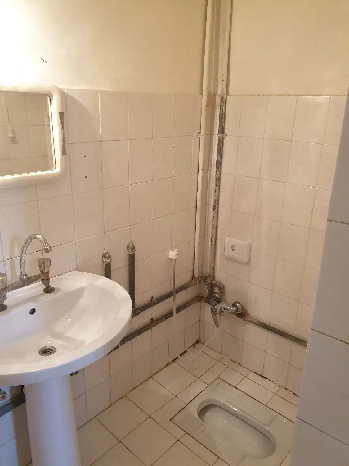 اجاره آپارتمان همکف مثبت یک  100 متری B6 دوخوابه|اجارهٔ آپارتمان|فولادشهر, B6|دیوار