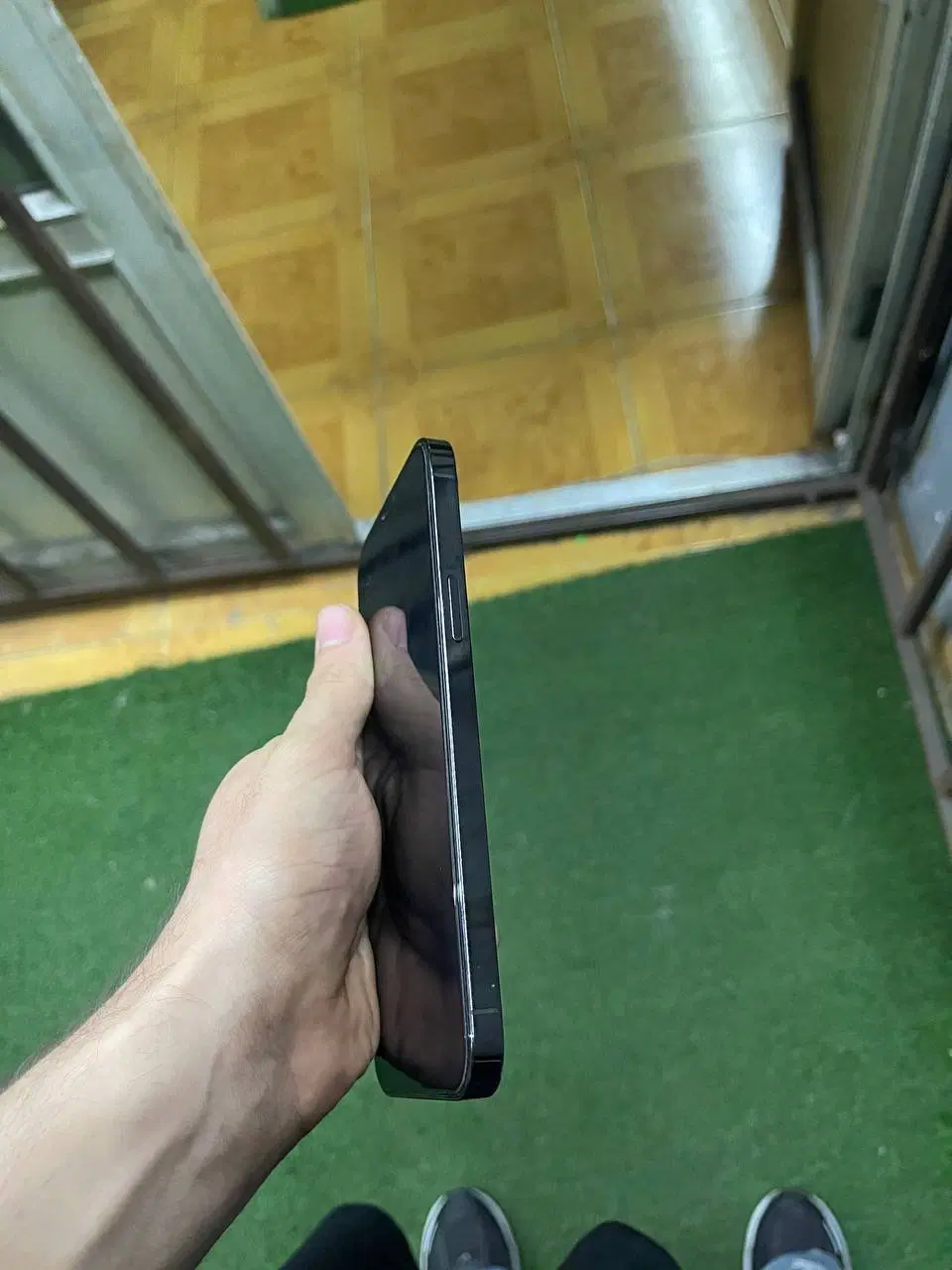 12promax 98%|موبایل|رشت, باهنر|دیوار