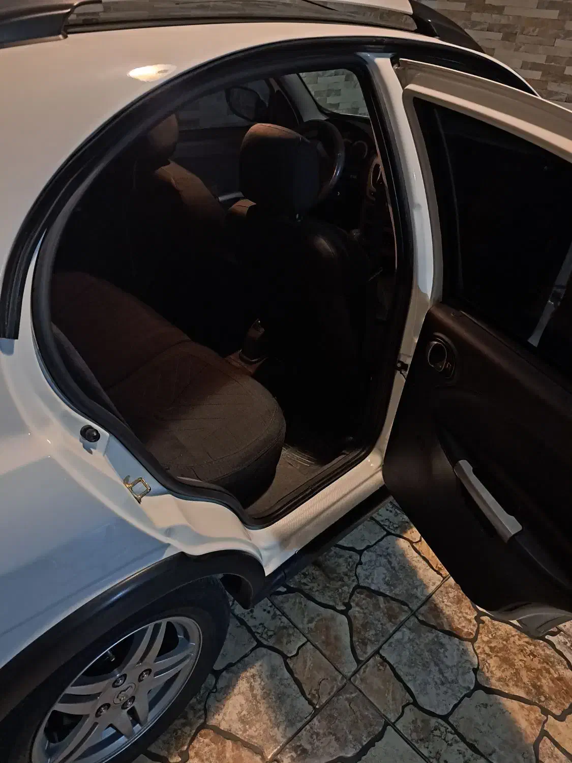 کوئیک R پارس خودرویی بدون رنگ|خودرو سواری و وانت|اصفهان, بهارستان|دیوار