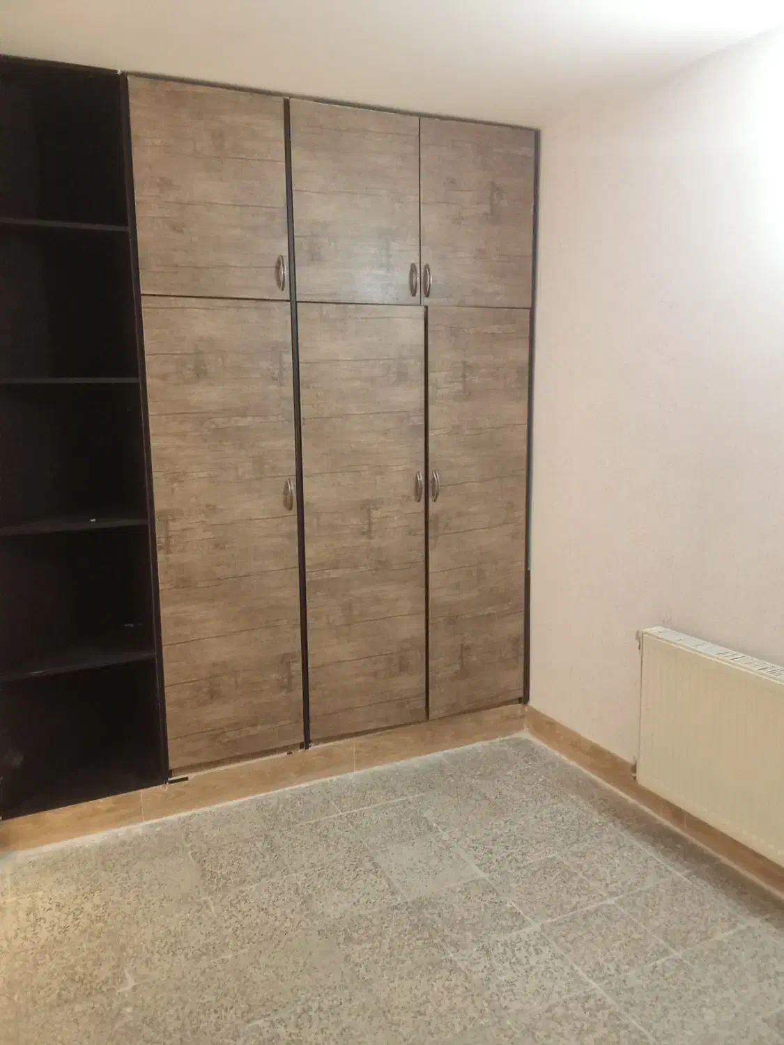 اجاره یک طبقه از دو طبقه گز برخوار|اجارهٔ خانه و ویلا|شاهین‌شهر, گزبرخوار|دیوار