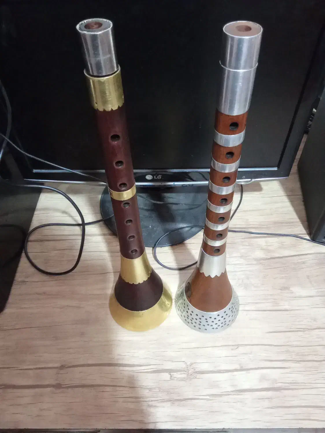 ساز سرنا چوب کنار و کهور|سازهای بادی|همدان, |دیوار