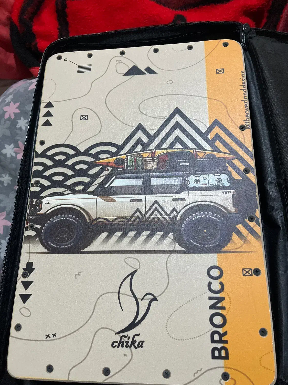 کاخن یک بارم استفاده نشده|درام و پرکاشن|ساری, |دیوار