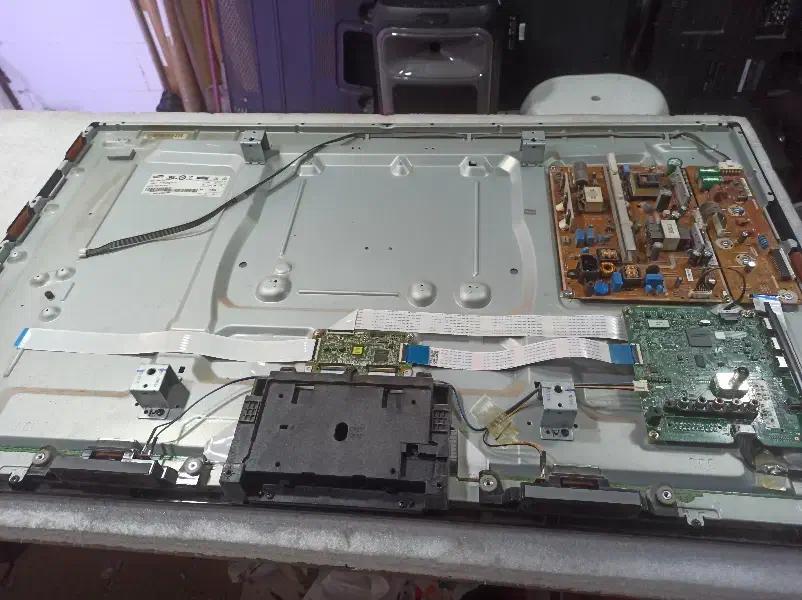 تعمیرات ال ای دی|تلویزیون و پروژکتور|مهاباد (آذربایجان غربی), |دیوار