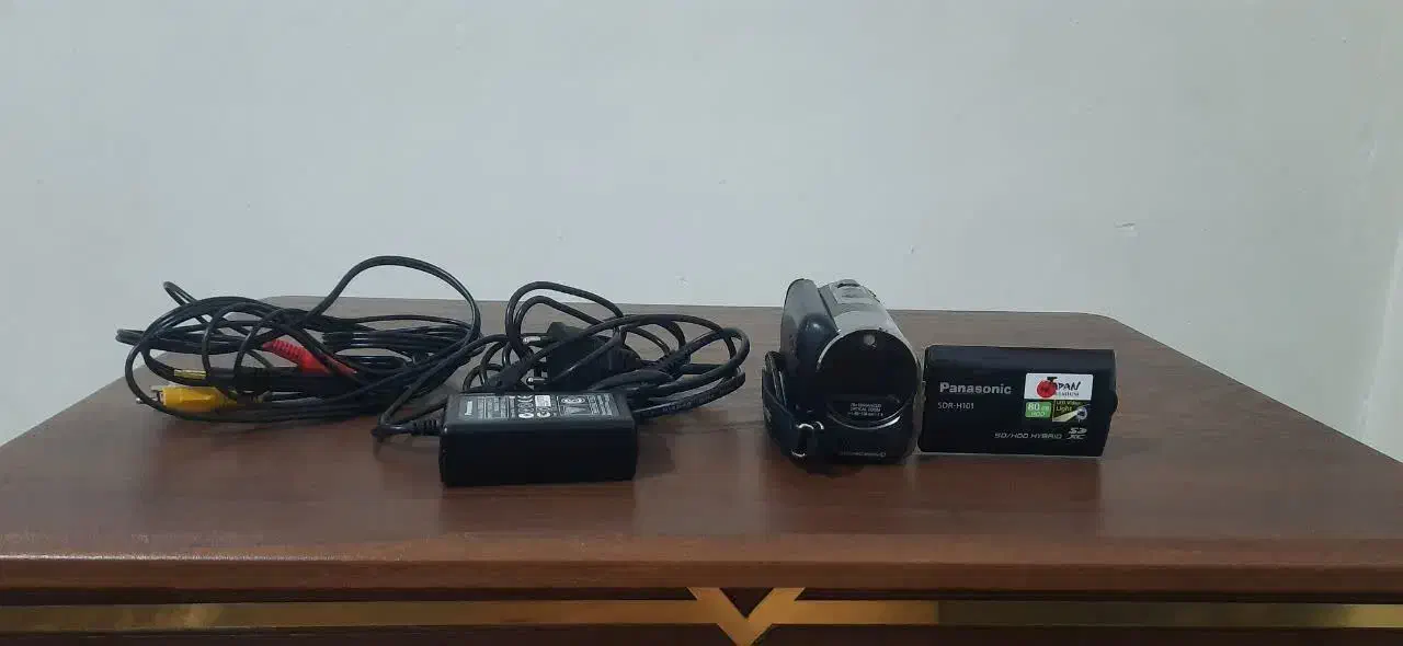 پاناسونیک وزنیت اصل|دوربین عکاسی و فیلمبرداری|همدان, |دیوار