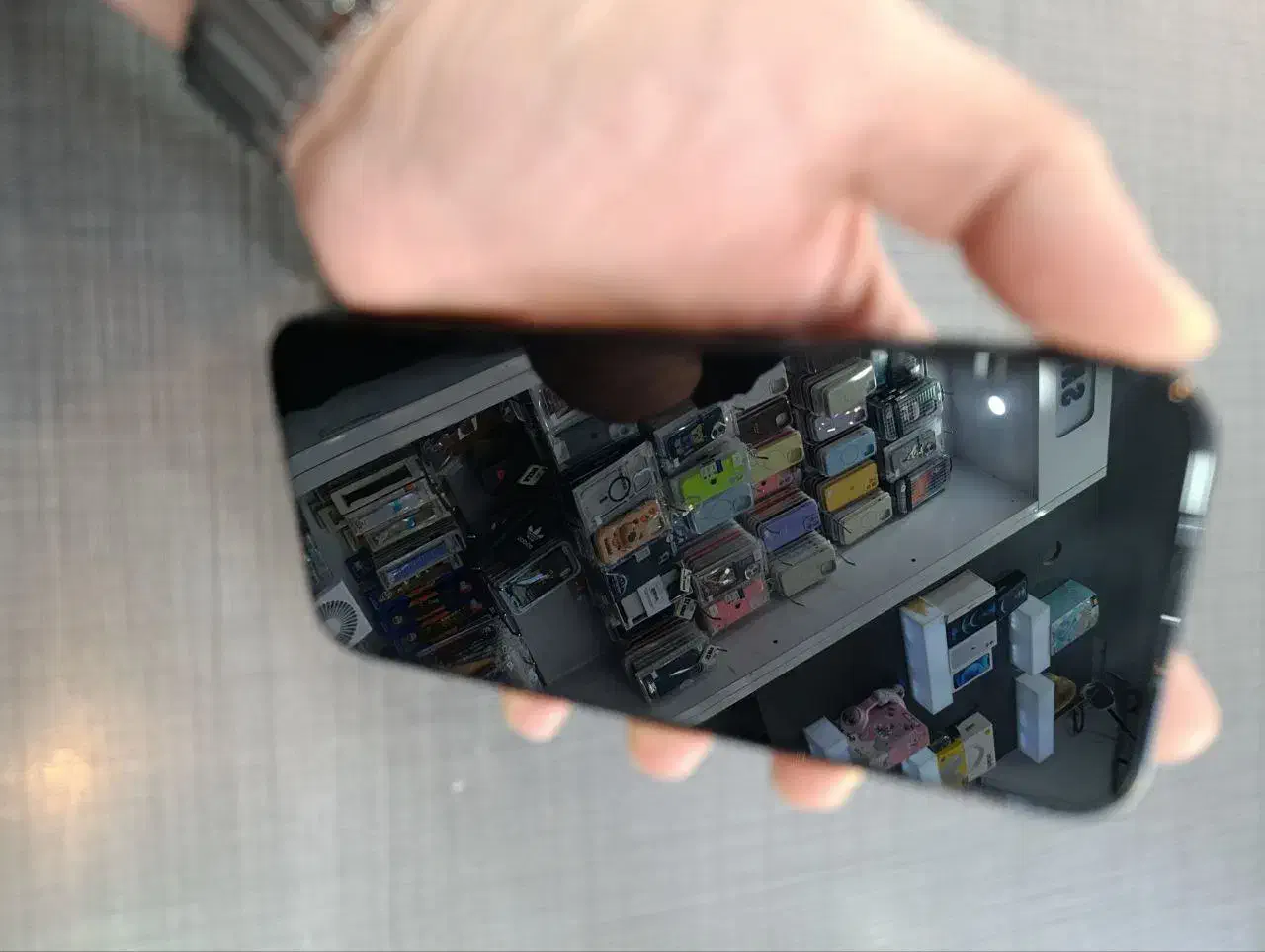 گوشی اپل ۱۶ پرو مکس بدون نقطه|موبایل|شاهینشهر, عطار|دیوار