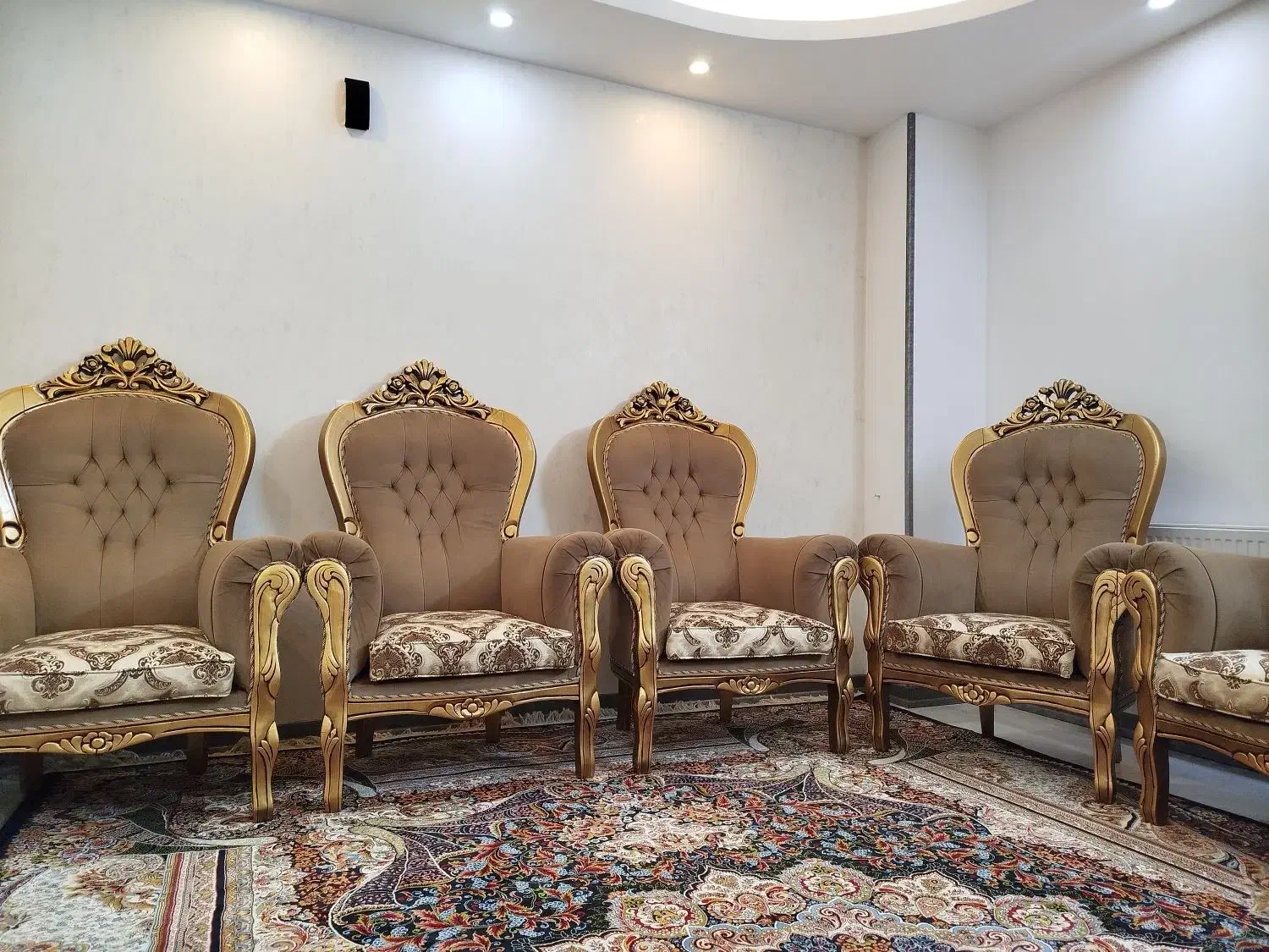 مبل 9نفره|مبلمان خانگی و میز عسلی|برخوار, |دیوار