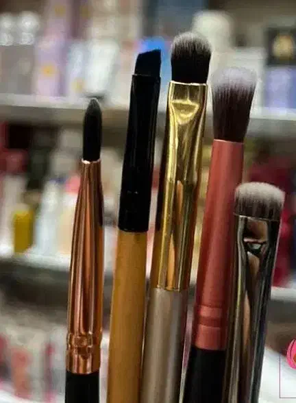 حراجی آرایشی بهداشتی به قیمت فاکتور و زیر فاکتور|آرایشی، بهداشتی، درمانی|جوانرود, |دیوار