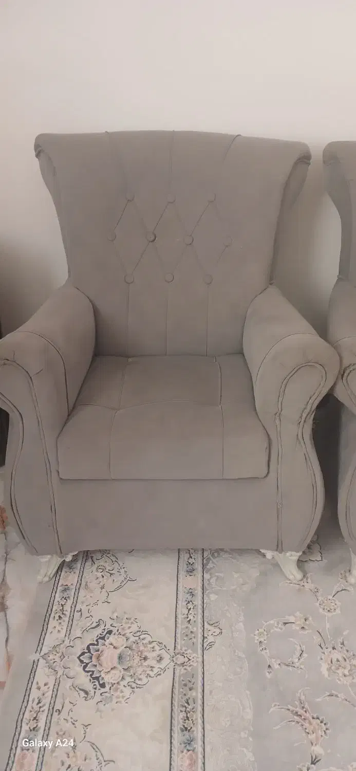 مبل راحتی|مبلمان خانگی و میز عسلی|لالجین, |دیوار