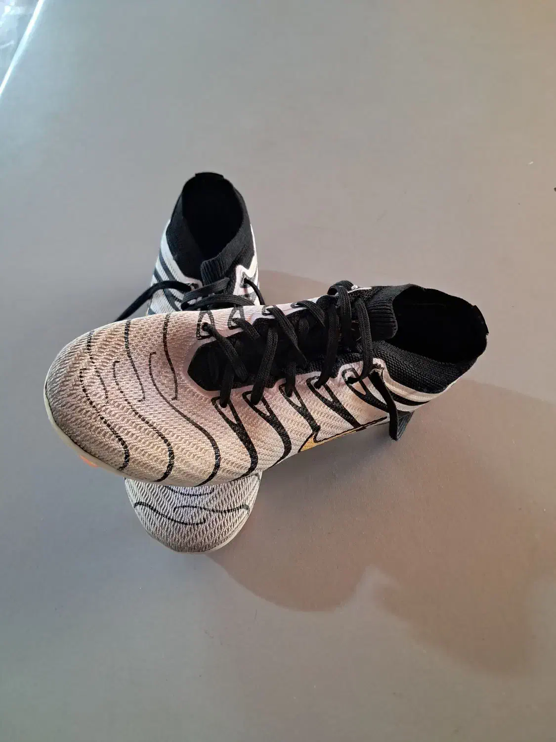 استوک چمن|کیف، کفش، کمربند|کلارآباد, |دیوار