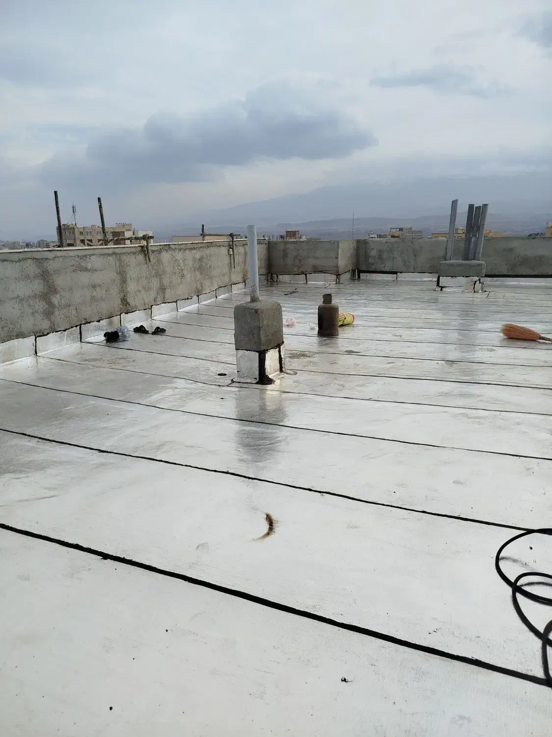 نصب ایزوگام و قیرگونی|خدمات پیشه و مهارت|اهر, |دیوار