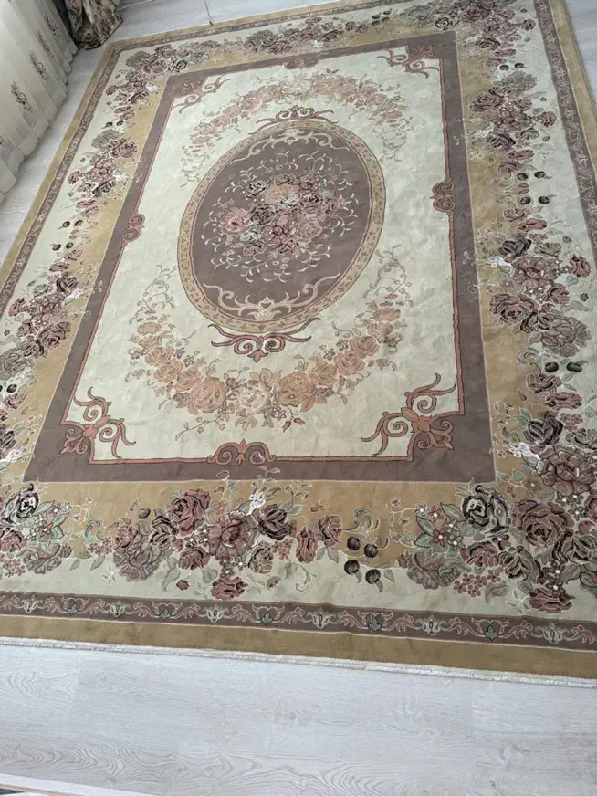 فروش فرش ۷۰۰ شانه ۱۲ متری نو و بدون سوختگی و...|فرش|اردبیل, |دیوار