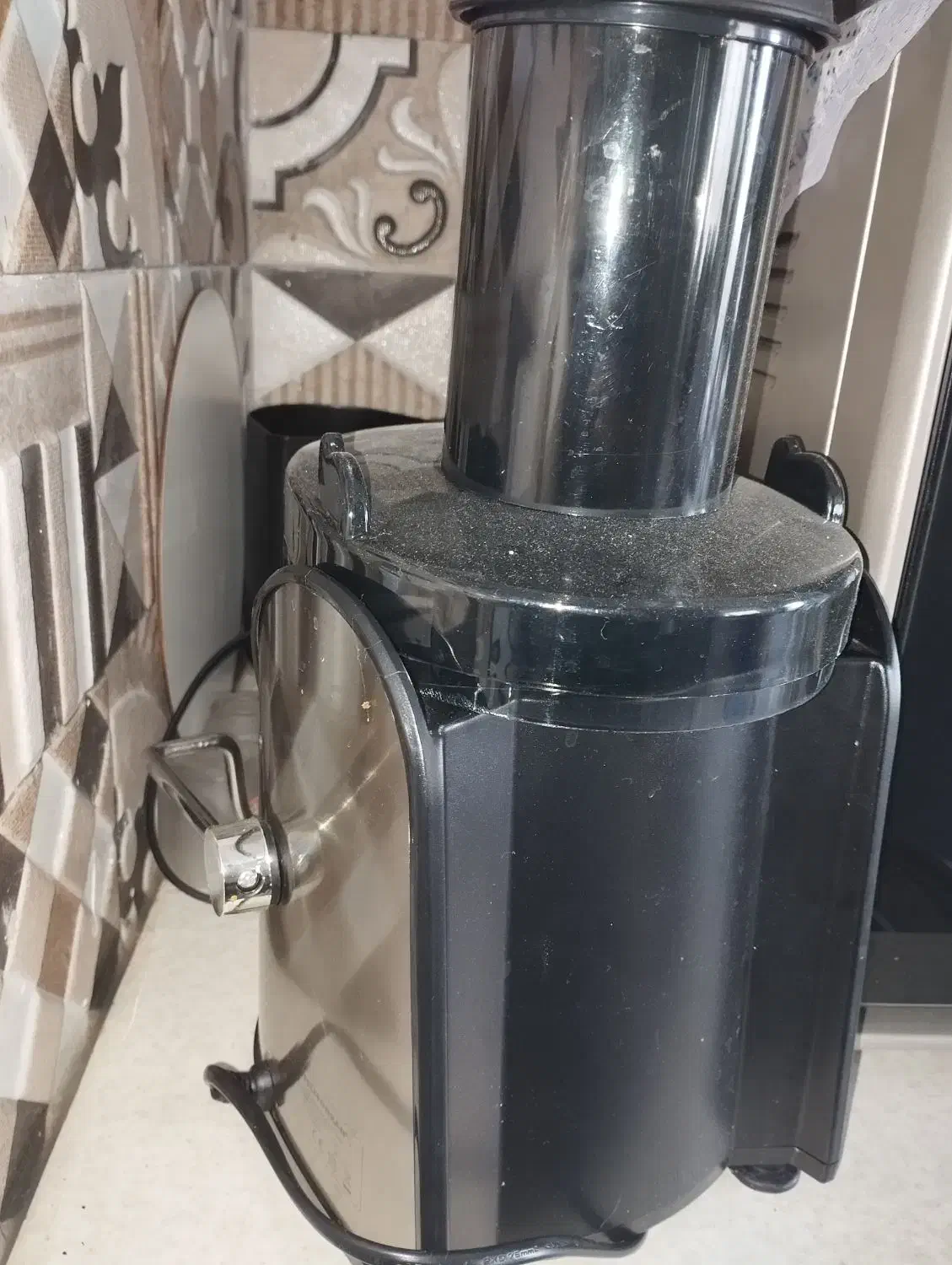 آبمیوه گیر|آبمیوهگیر و آبمرکباتگیر|گرگان, |دیوار