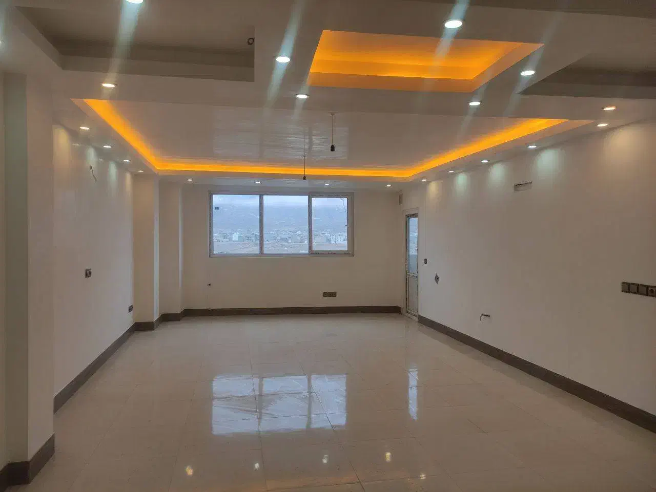 فروش یک واحد آپارتمان|فروش آپارتمان|فیروزآباد (فارس), |دیوار