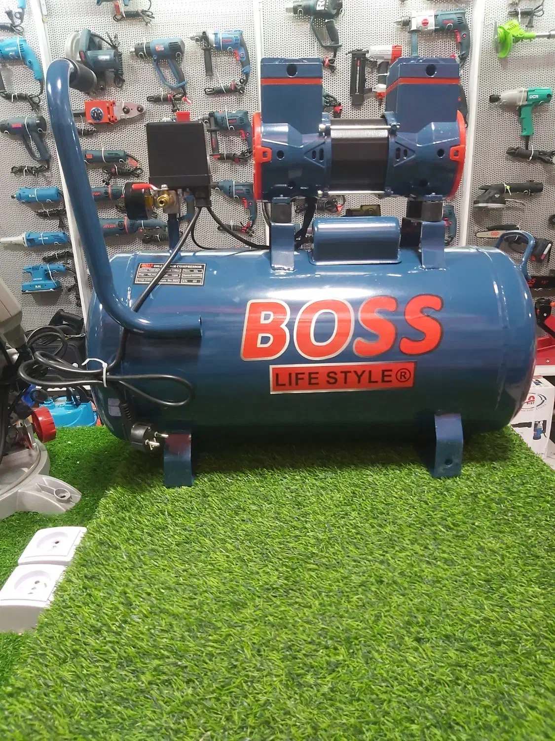 پمپ باد باس ۵۰ لیتری کمپرسور سایلنت|ابزارآلات|قدس, شهرقدس|دیوار