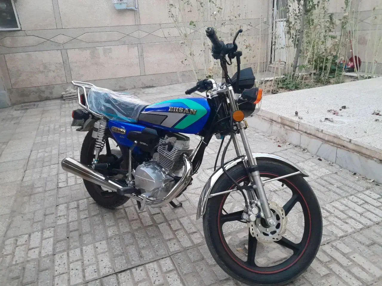 200مدل1402|موتورسیکلت|تربت‌حیدریه, شهید بهشتی|دیوار