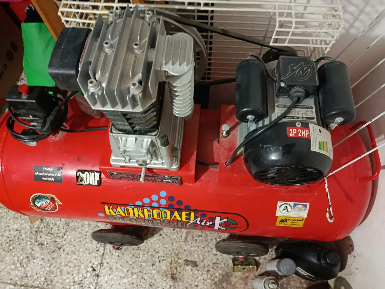 کمپرسور باد کدخدایی|ابزارآلات|فولادشهر, B2|دیوار