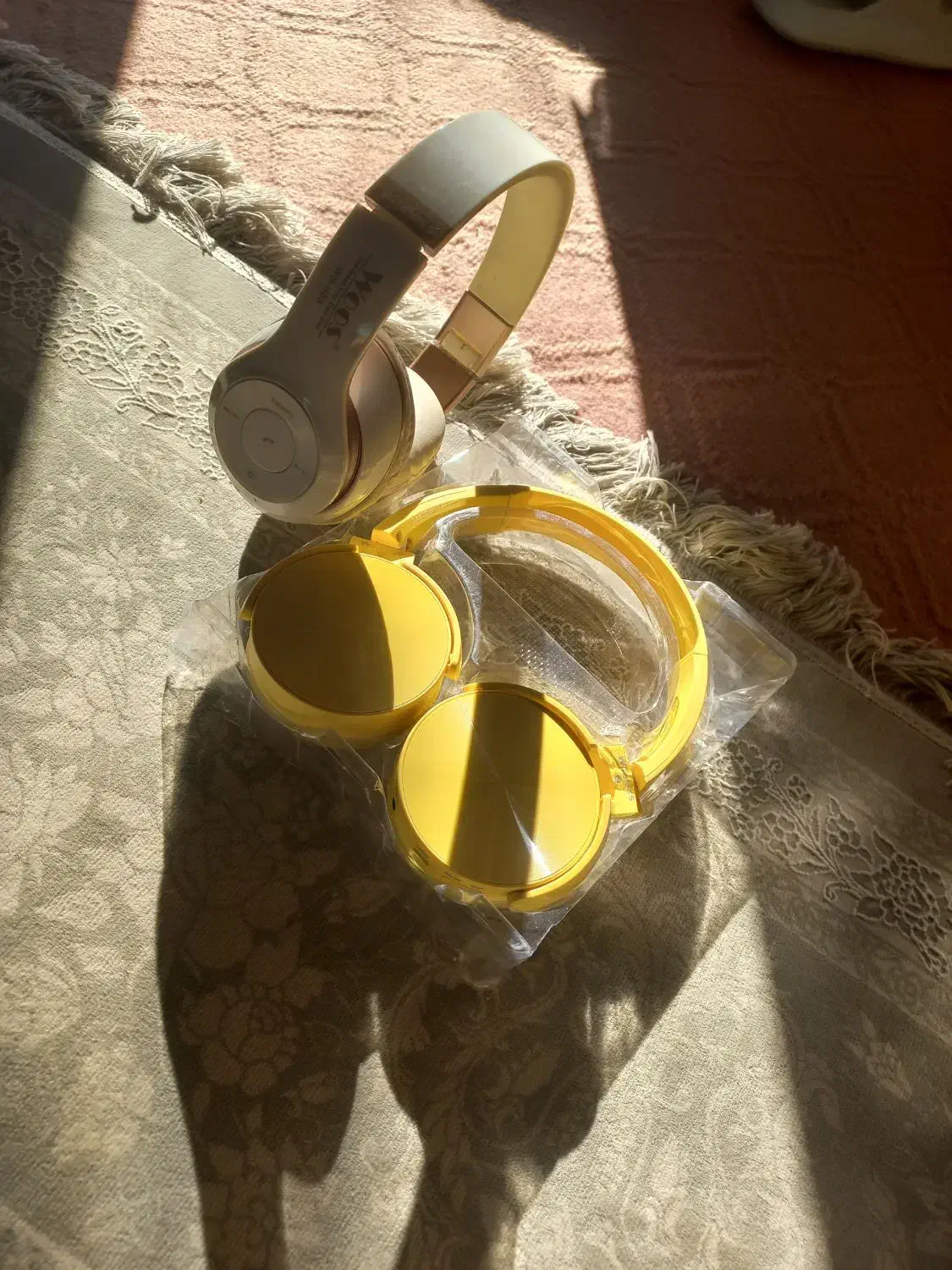 دو عدد هدفون|لوازم جانبی موبایل و تبلت|نجف‌آباد, قلعه سفید|دیوار