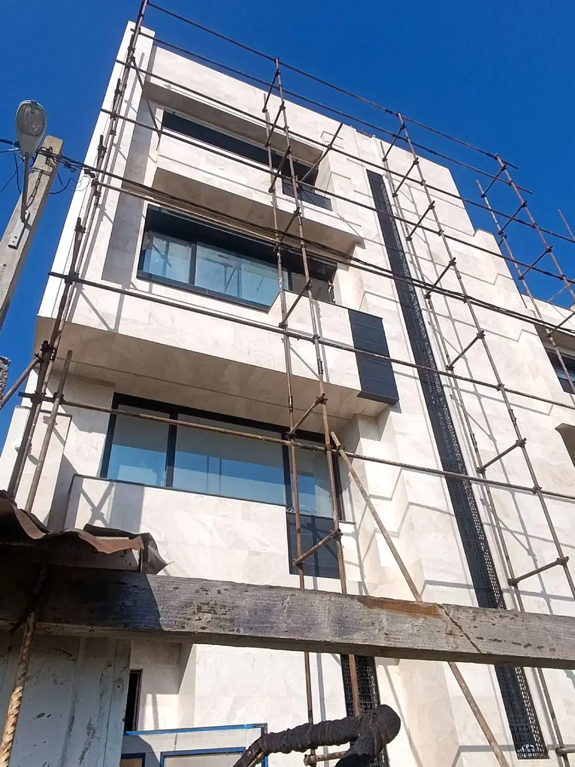 داربست فلزی گیلار|خدمات پیشه و مهارت|بندر انزلی, شهر صنعتی انزلی|دیوار