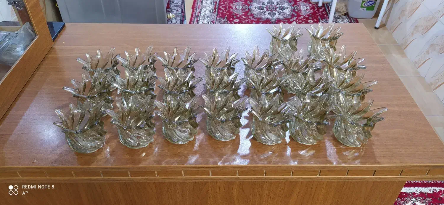 حباب لوستر طرح لاله|لوستر و چراغ آویز|تبریز, |دیوار