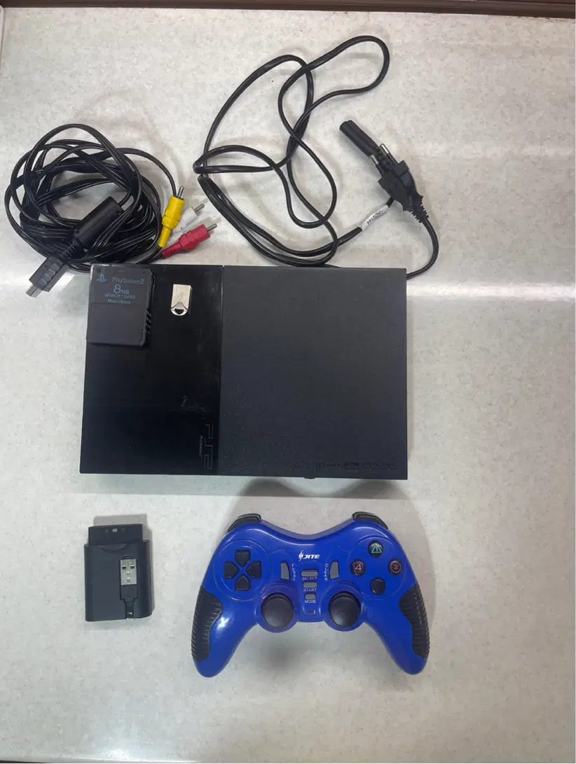 Ps2 فلش خور|کنسول، بازی ویدئویی و آنلاین|فردیس, شهرک وحدت|دیوار