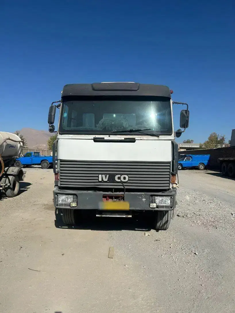 اویکو ۳۳۰ کشنده|خودرو سنگین|تهران, آبشار|دیوار