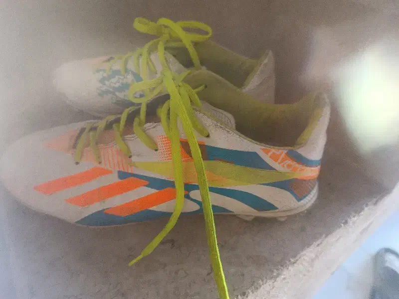 کفش استوک آدیداس مسی|تجهیزات ورزشی|یاسوج, |دیوار