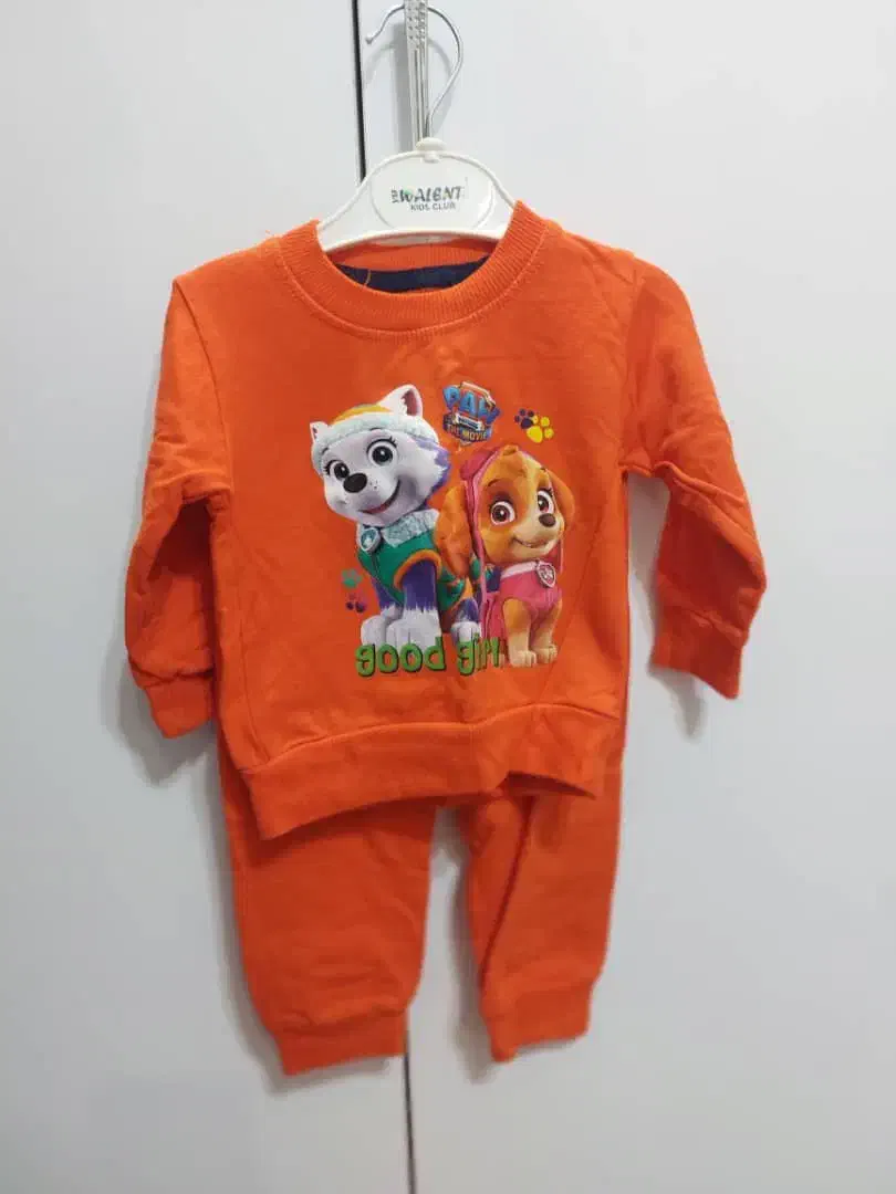 بلوز شلوار|لباس|بندر انزلی, نوغان|دیوار