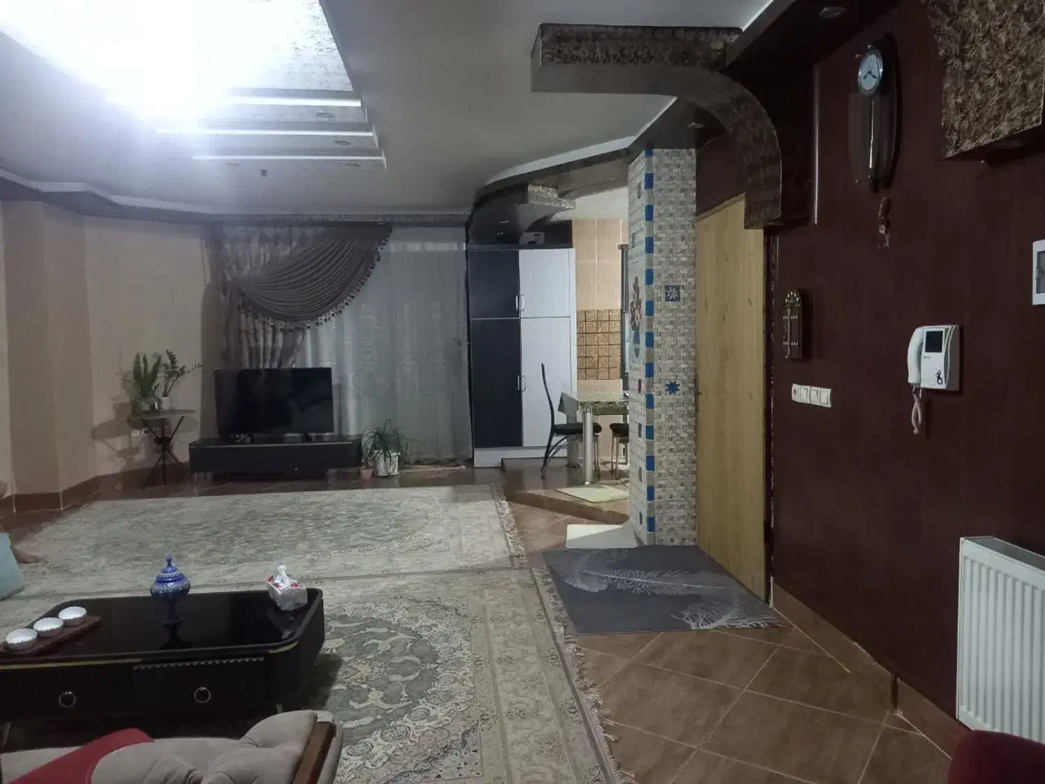 تک واحدی خانه کارگر|فروش آپارتمان|شاهین‌شهر, امام حسین|دیوار