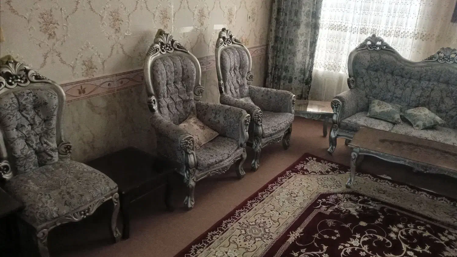 مبل سلطنتی ۹ نفره در حد نو|مبلمان خانگی و میز عسلی|شیروان (خراسان), |دیوار