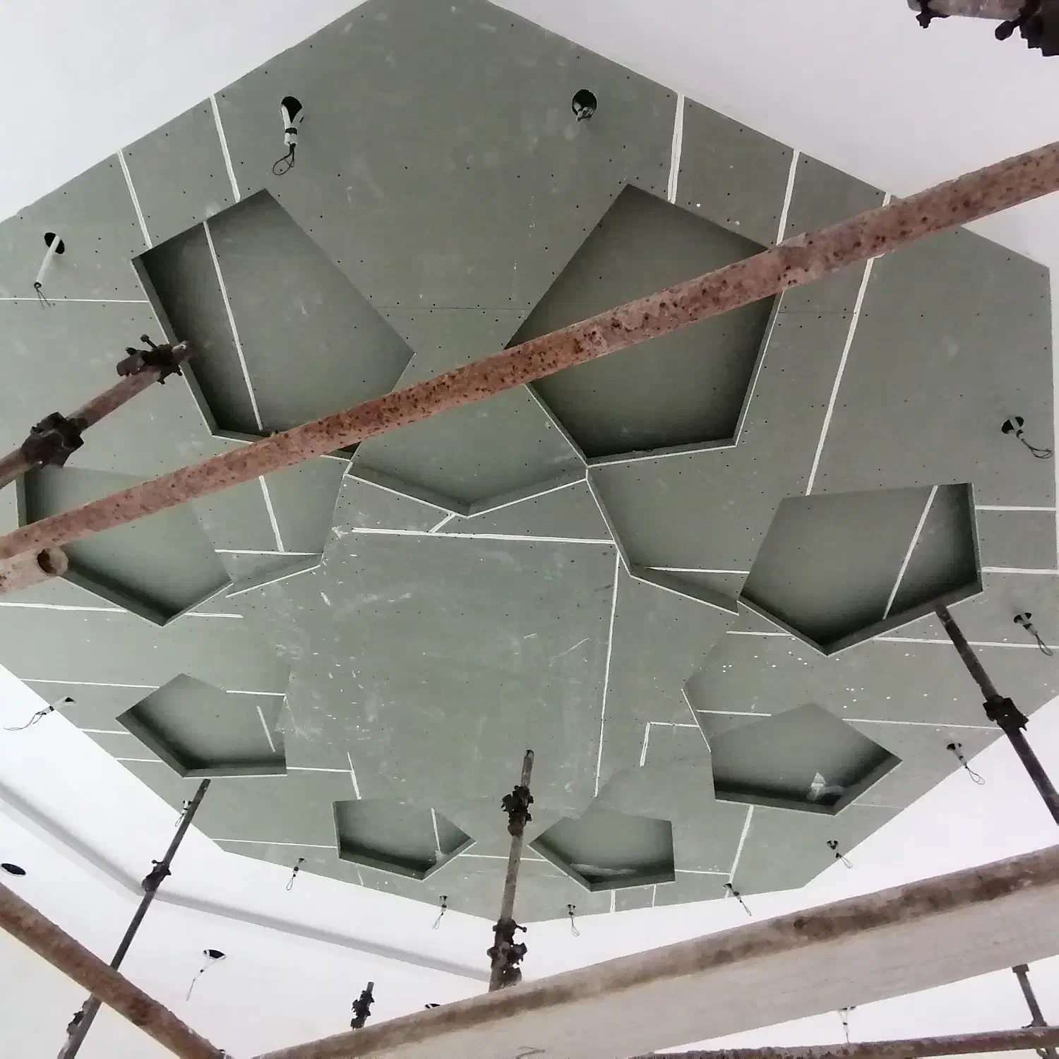 نصاب تخصصی سقف کاذب|خدمات پیشه و مهارت|ساری, |دیوار