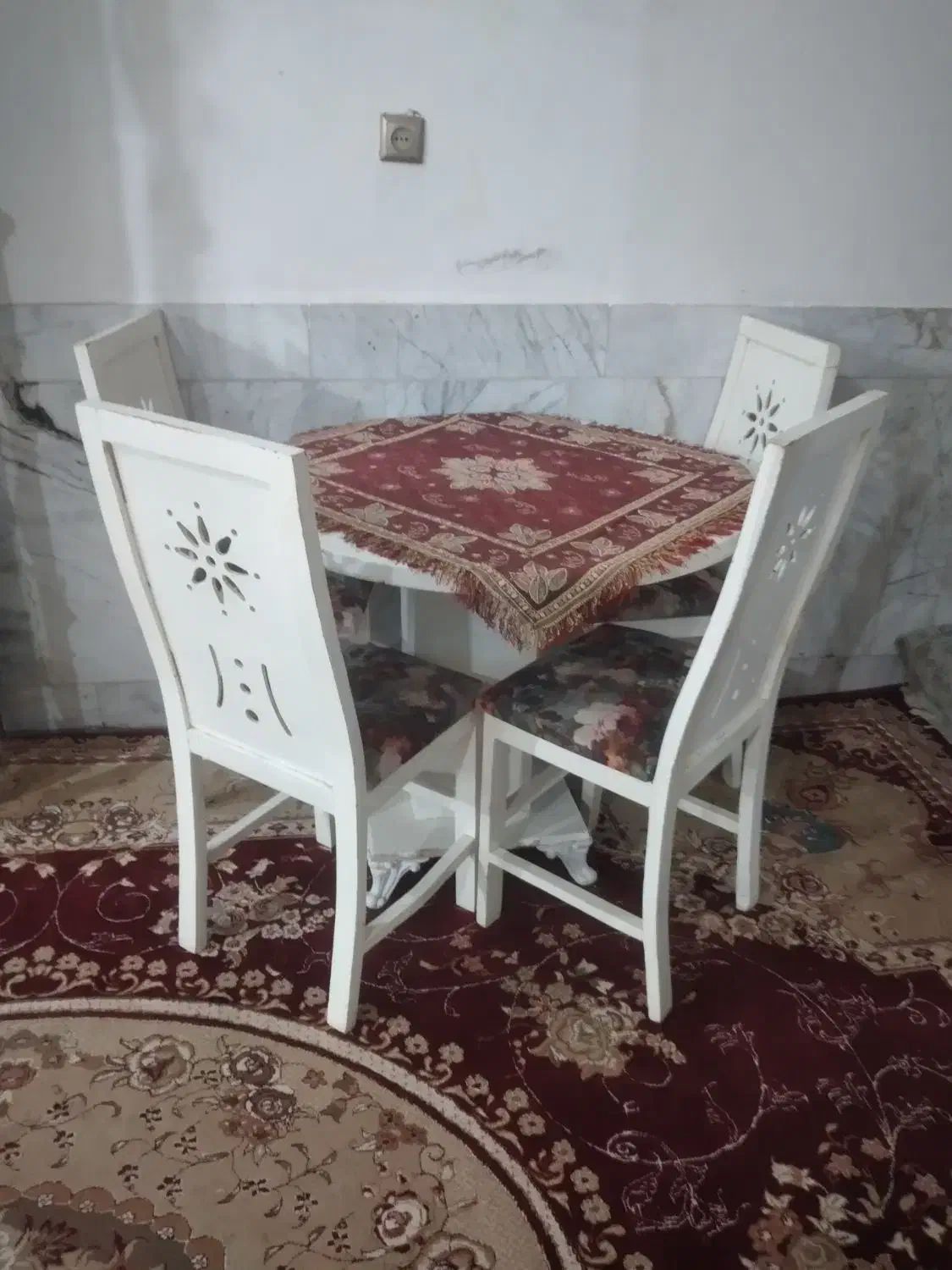 میز ناهار خوری|میز و صندلی غذاخوری|تربت‌حیدریه, حاجی یار‎|دیوار