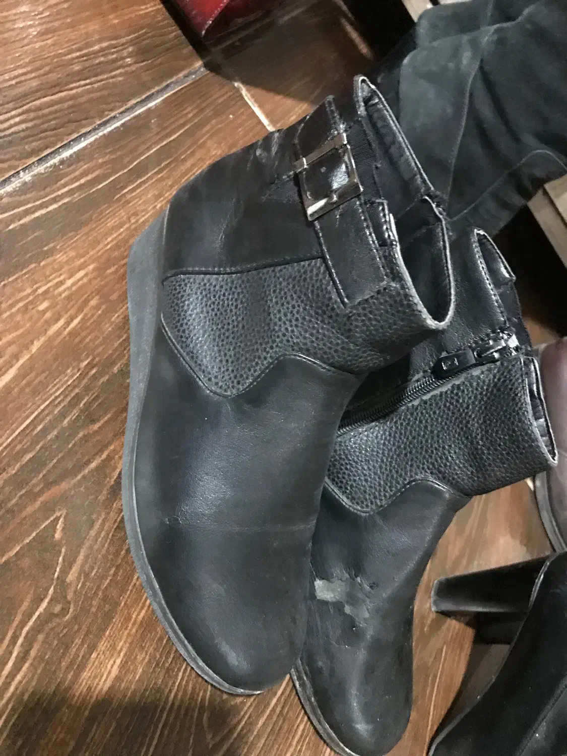 چکمه پوتین کفش|کیف، کفش، کمربند|ارومیه, |دیوار