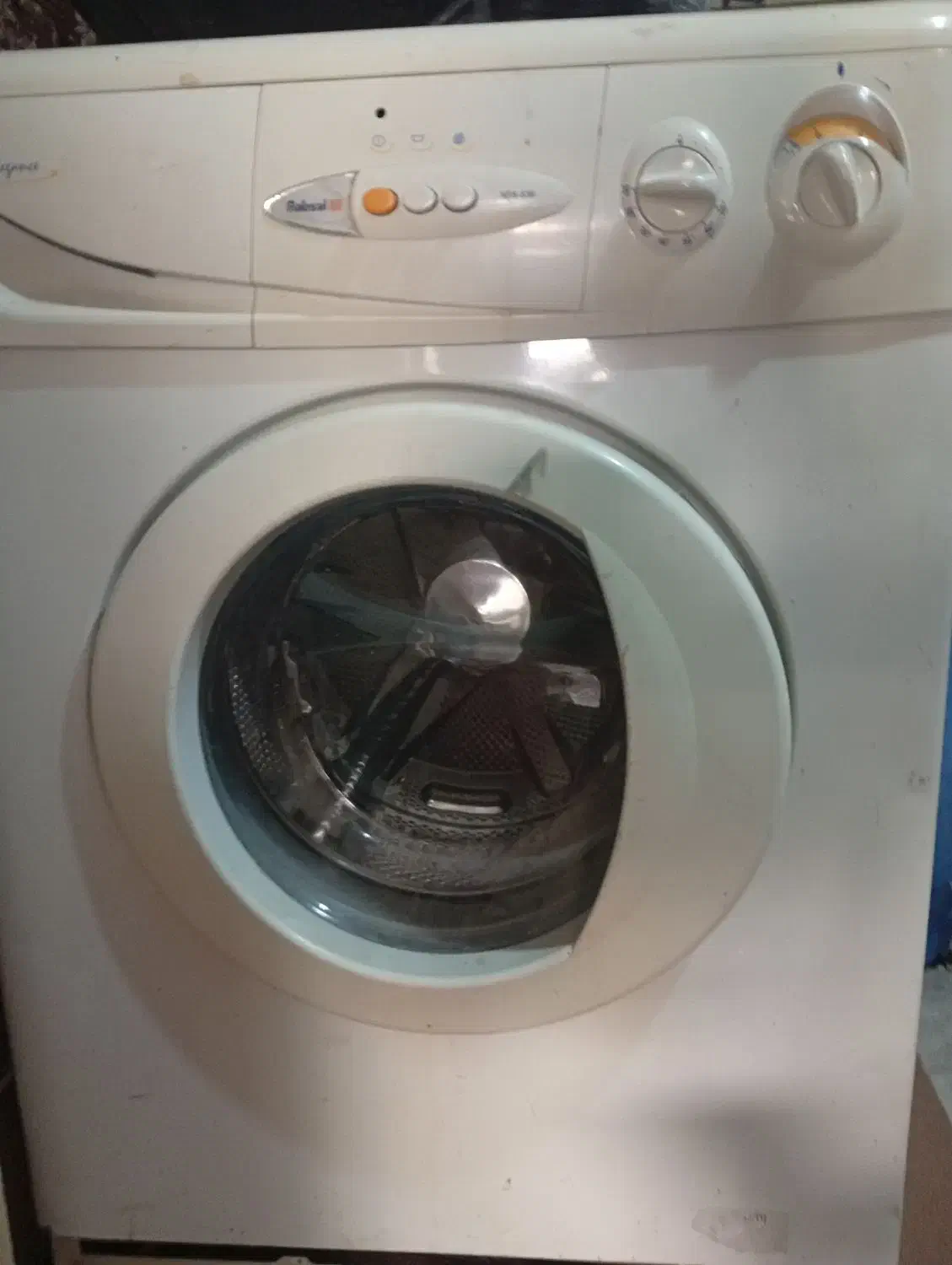 لباسشویی|ماشین لباسشویی و خشک‌کن لباس|گنبد کاووس, |دیوار