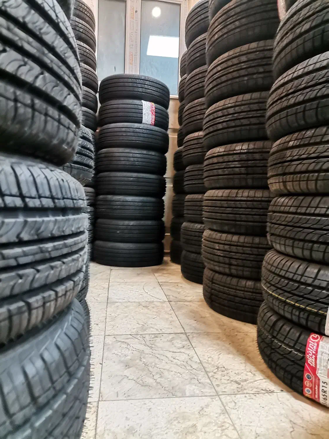 فروش انواع لاستیک خودروهای سبک و سنگین|قطعات یدکی و لوازم جانبی|اردبیل, |دیوار