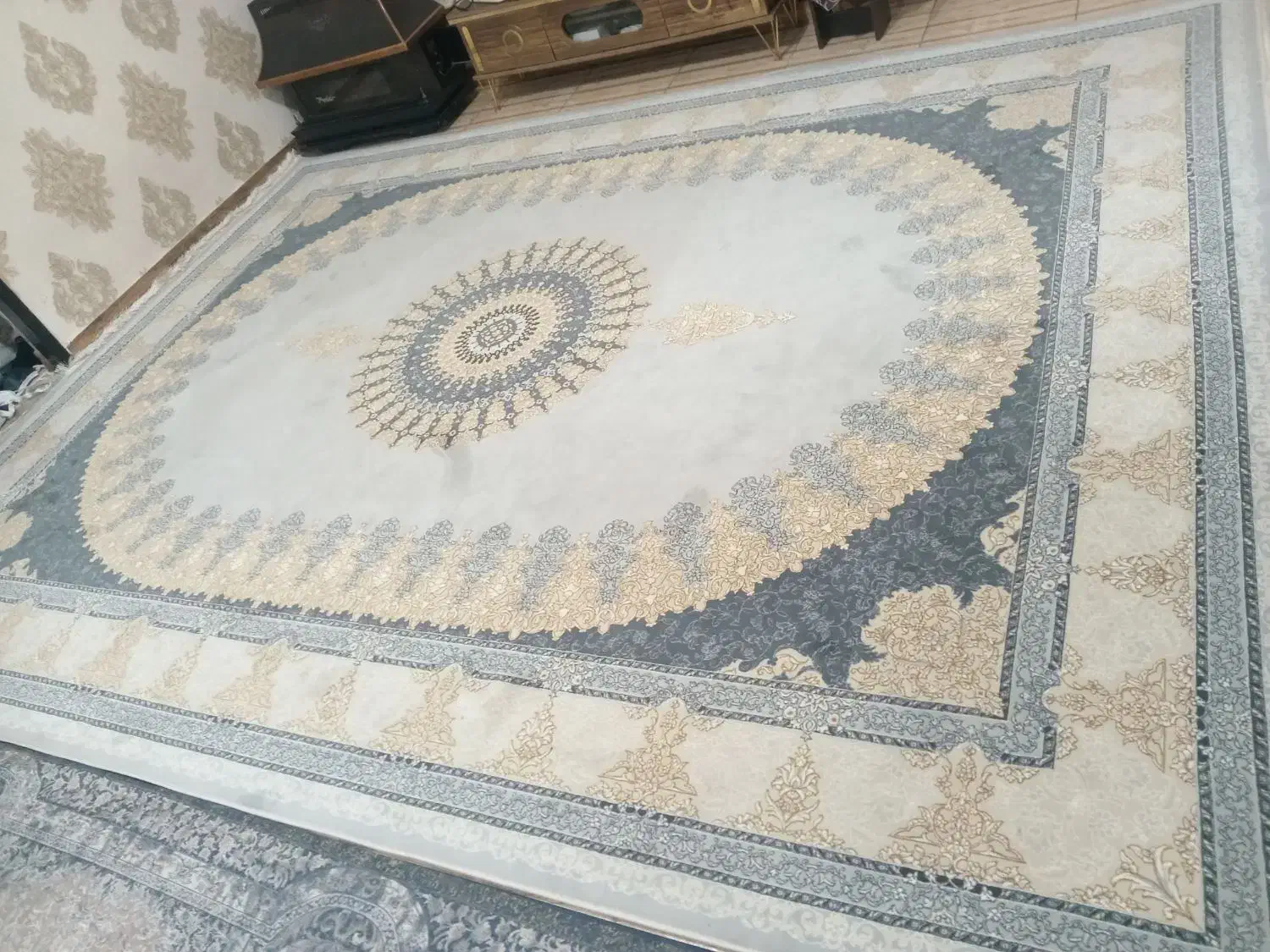 دوخته فرش12متری1200شانه|فرش|کرمانشاه, |دیوار