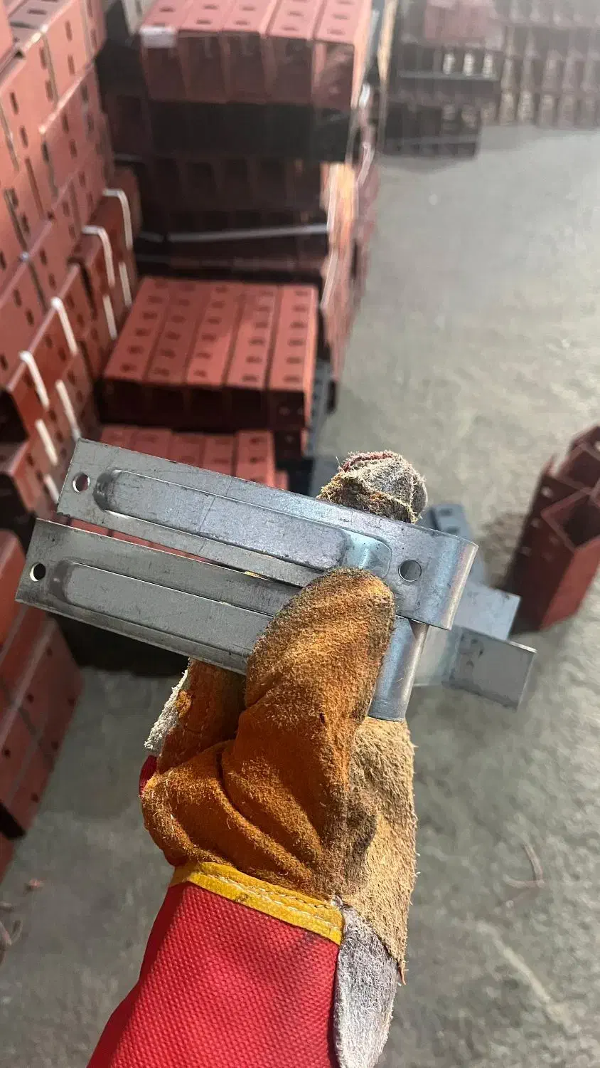 بست هشتگیر|مصالح و تجهیزات ساختمان|دابودشت, |دیوار