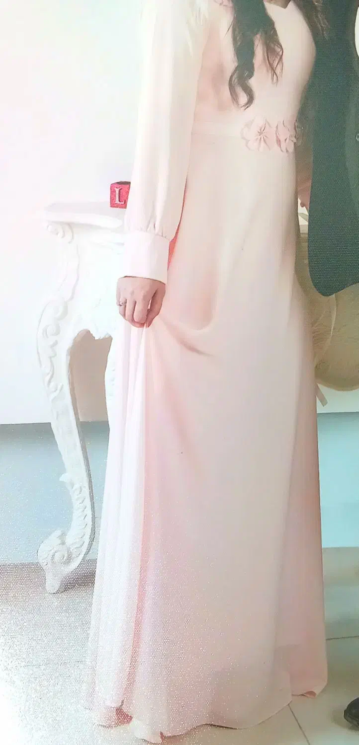 پیراهن حریر|لباس|نوشهر, |دیوار