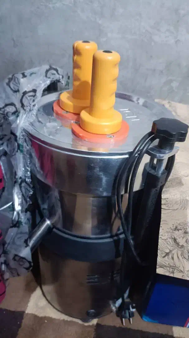 دستگاه آبمیوه گیر|آبمیوهگیر و آبمرکباتگیر|آبدان, |دیوار