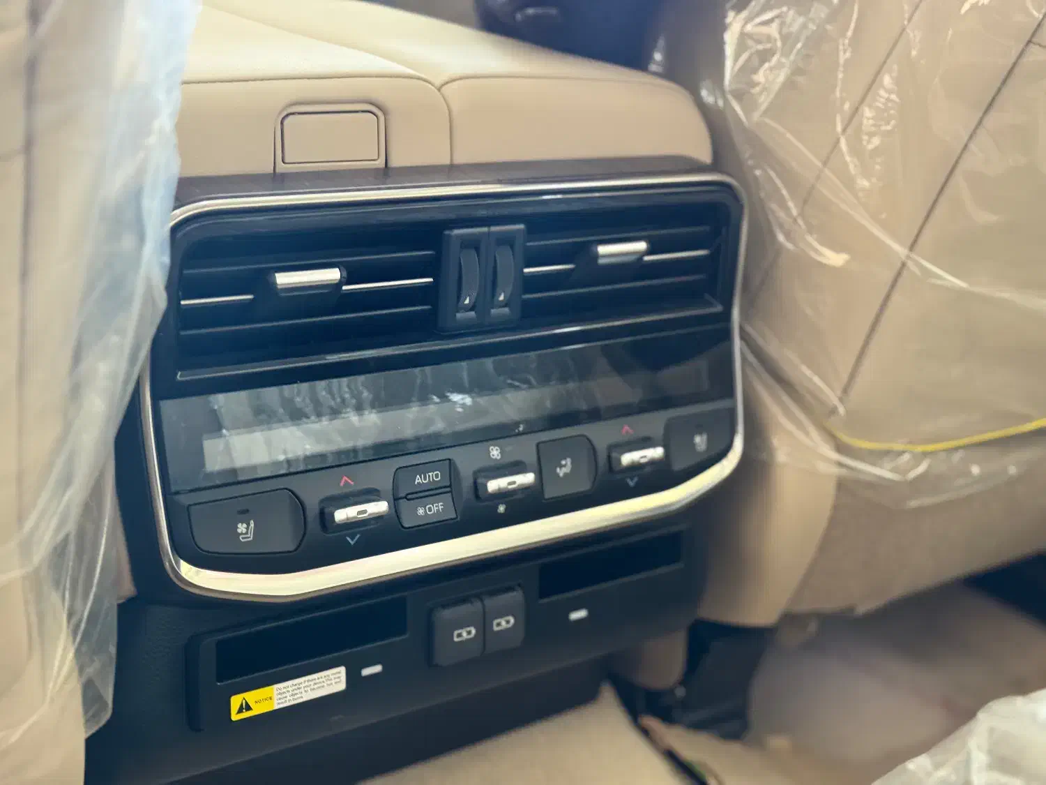 لندکروز ۲۰۲۵ فول کامل vx|خودرو سواری و وانت|اهواز, زیتون کارمندی|دیوار