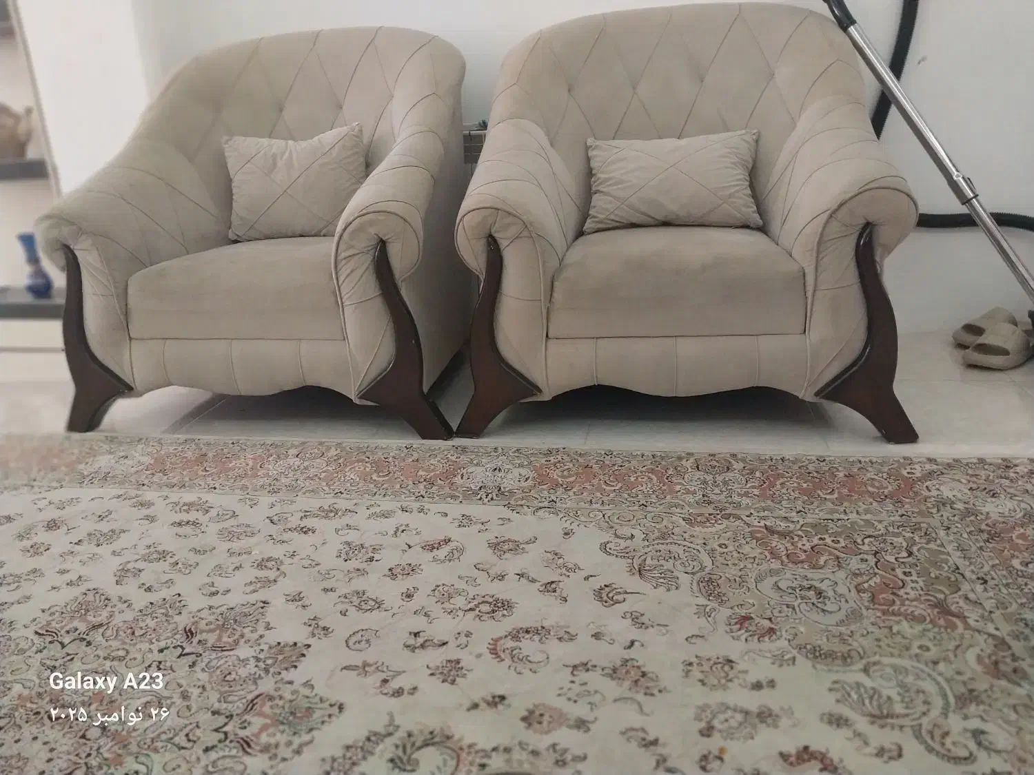 وسایل منزل زیر قیمت ،مبل و فرش و|مبلمان خانگی و میز عسلی|رشت, باهنر|دیوار