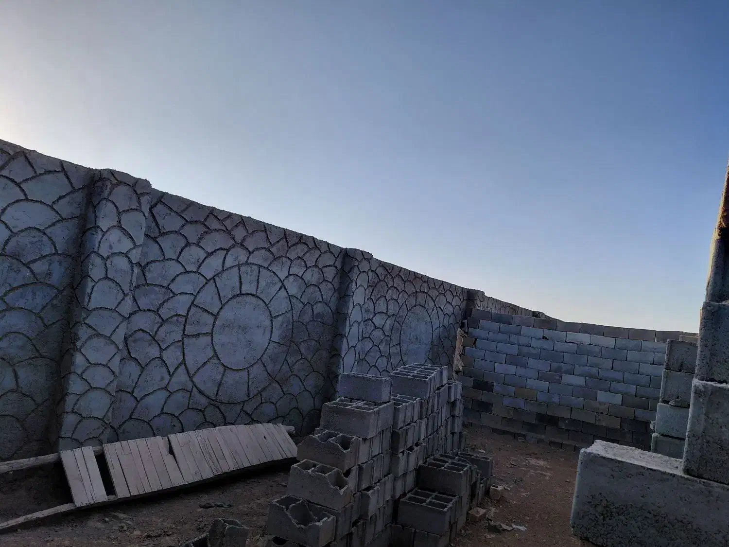 اجاره گاراج ضایعات گاوداری|اجارهٔ مغازه و غرفه|برخوار, |دیوار