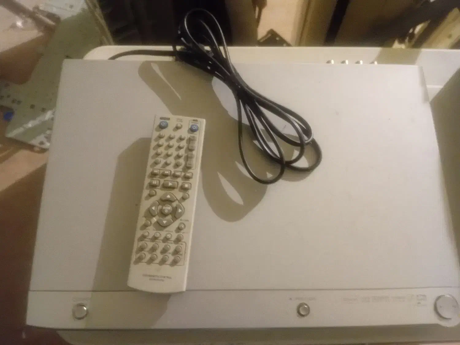 دی وی دی پلیر ال جی|پخش‌کننده DVD و ویدیو|تهران, فلسطین (میدان انقلاب)|دیوار