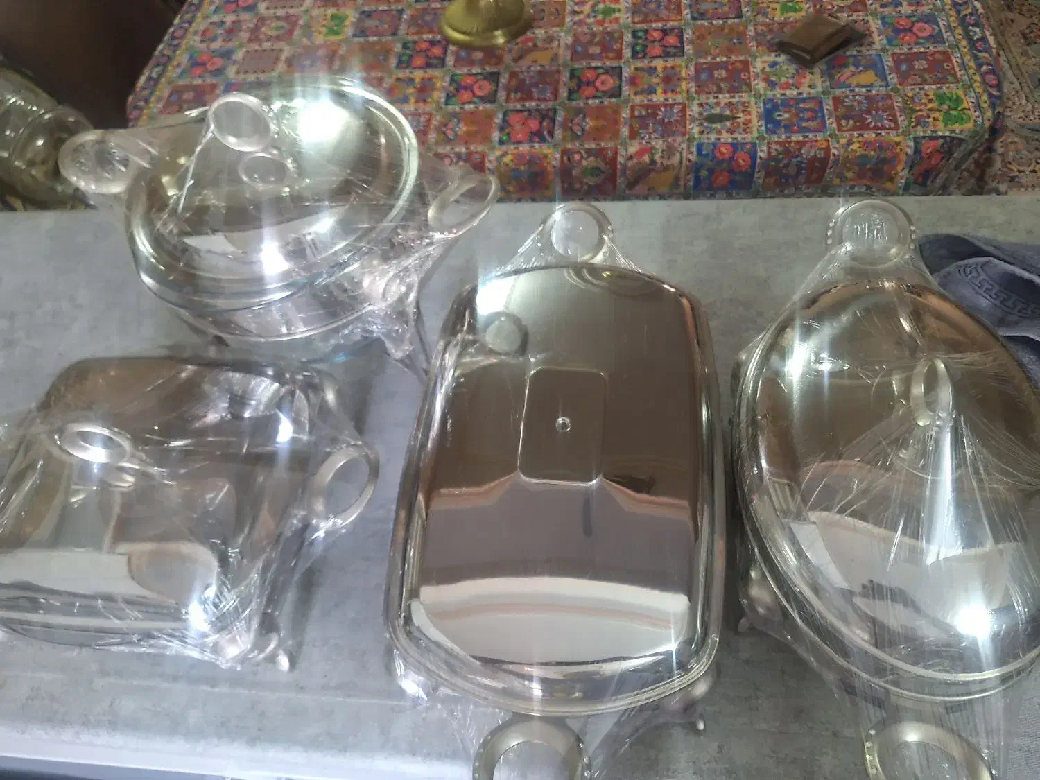 سوفله|ظروف سرو و پذیرایی|قم, دروازه چوبی|دیوار