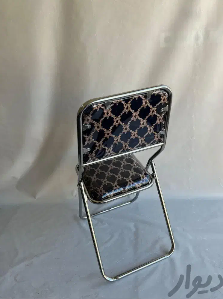 صندلی تاشو|صندلی و نیمکت|اردبیل, |دیوار