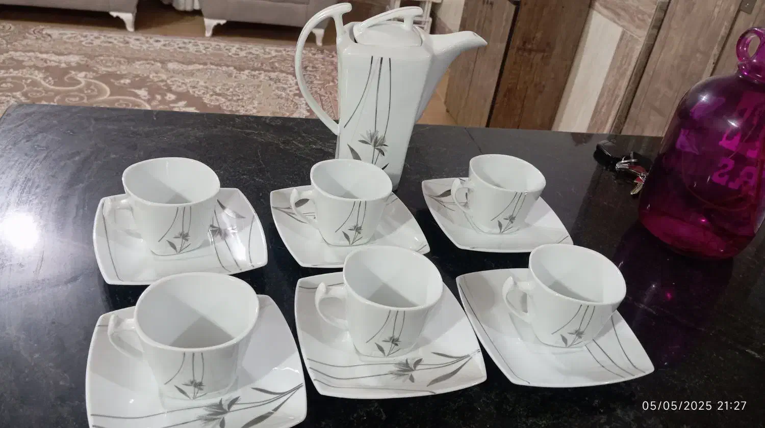 سرویس چینی ۶نفره|ظروف سرو و پذیرایی|بیرجند, |دیوار