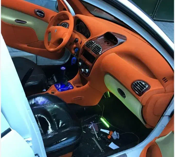 مخمل پاشی داخل خودرو لوازم تزییناتی|خدمات موتور و ماشین|تبریز, |دیوار