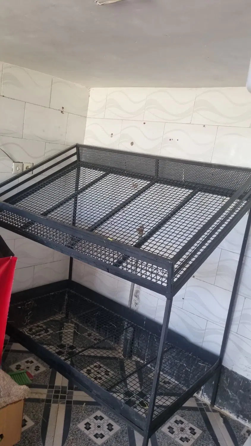 اسنتد|آب‌چکان و نظم‌دهنده ظروف|شیراز, شریف‌آباد|دیوار