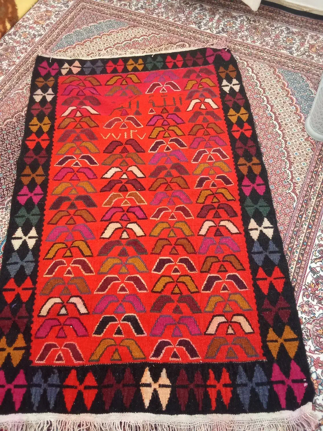 کیلیم دست بافت به فروش می سد|گلیم، جاجیم، گبه|اردبیل, |دیوار